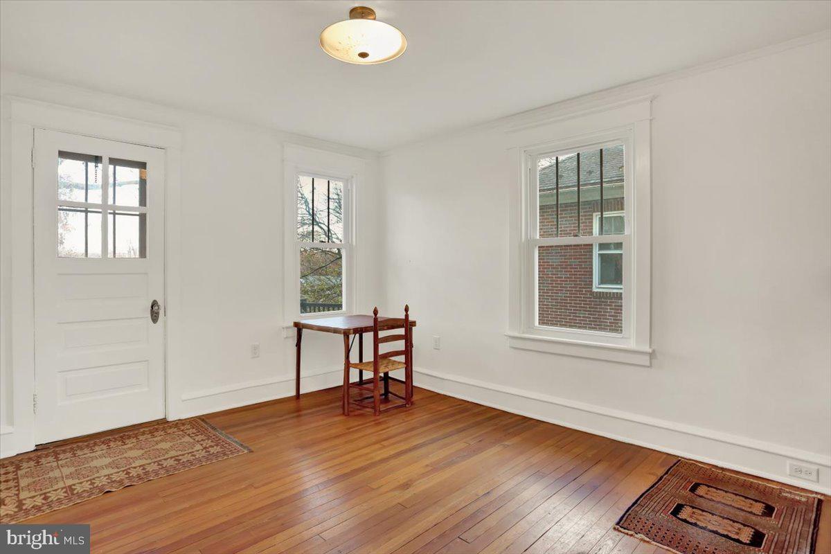 1536 Dauphin Avenue Wyomissing, PA 19610 - Photo 23 of 38