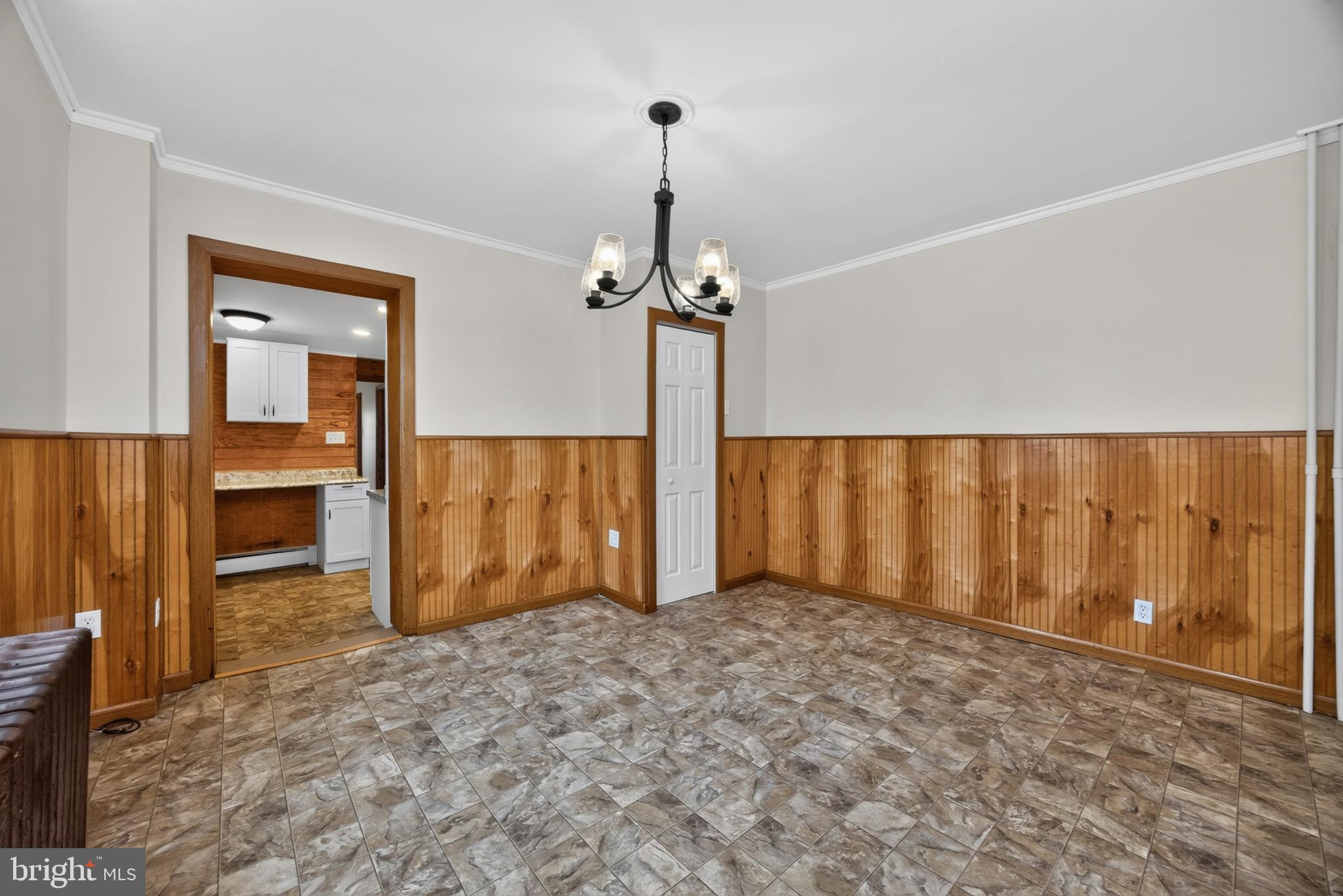 10 5th Street Brookhaven, PA 19015 - Photo 7 of 36