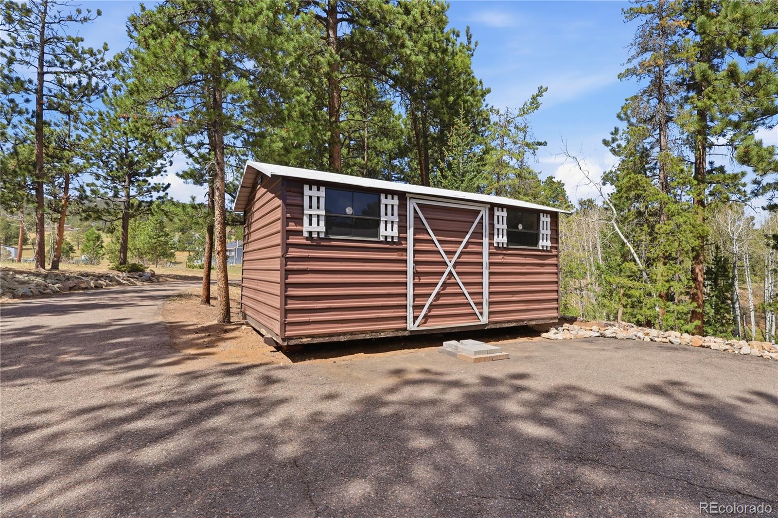 11488 Ranch Elsie Road Golden, CO 80403 - Photo 6 of 41