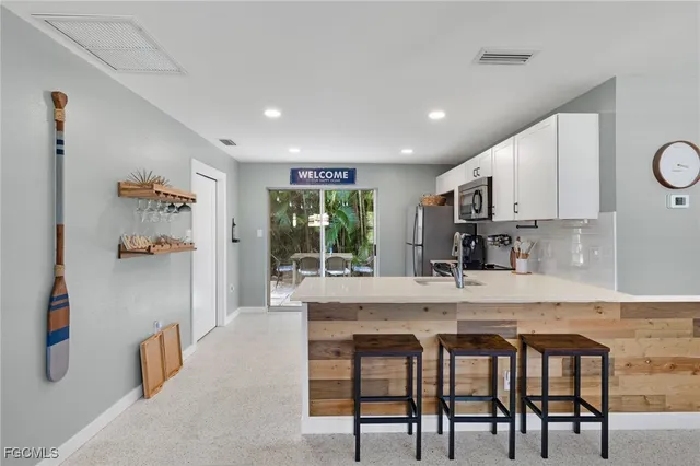 $289,000 | 7499 Cares Away Park Circle, Bokeelia, FL 33922