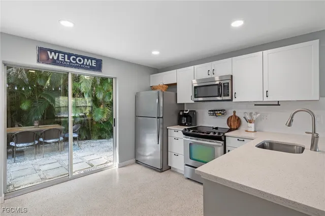 $289,000 | 7499 Cares Away Park Circle, Bokeelia, FL 33922