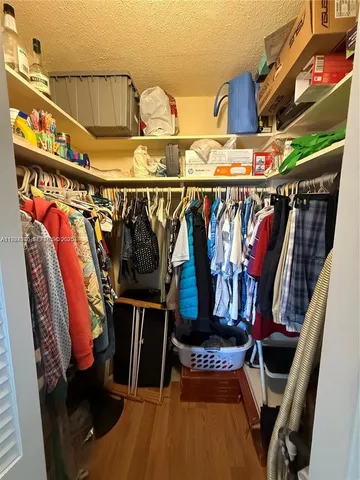 $149,900 | 4800 Hillcrest Lane, Unit 511, Hollywood, FL 33021