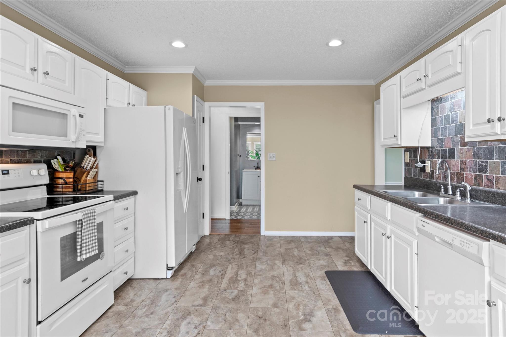 173 Pine Valley Road Mocksville, NC 27028 - Photo 21 of 41 Gallery Image 21