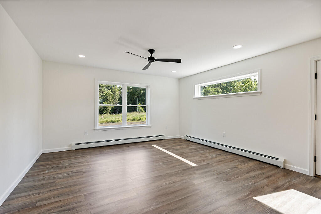 51 Winslow Road Albion, ME 04910 - Photo 13 of 48 Living room