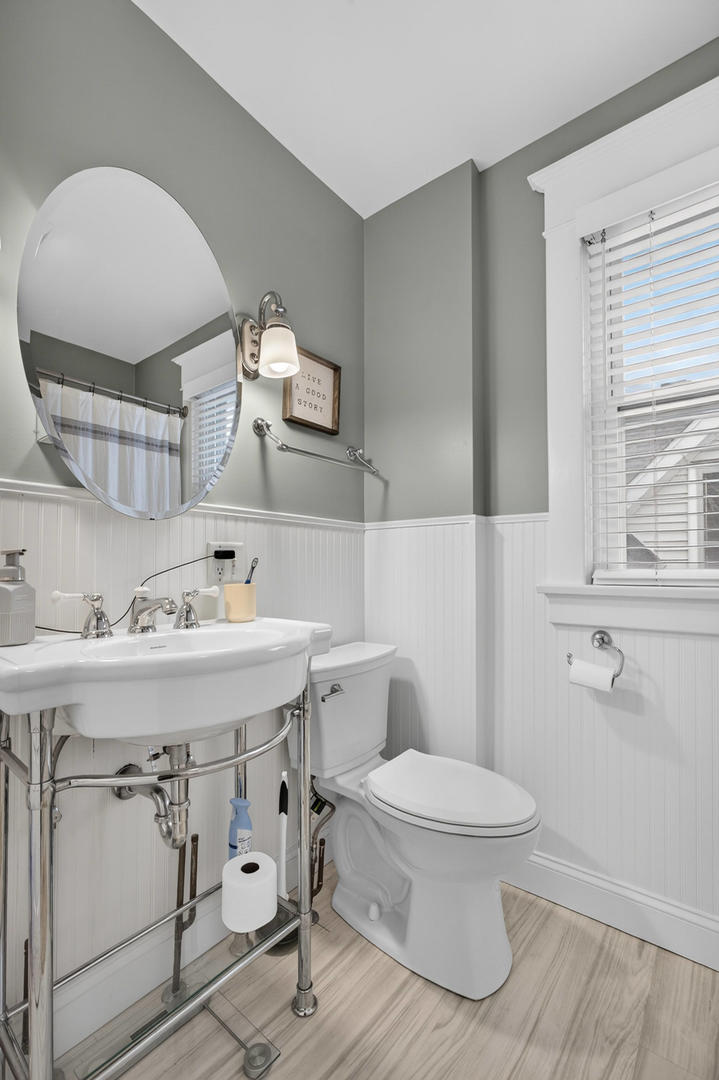 2012 15th Street Moline, IL 61265 - Photo 25 of 29 Gallery Image 25