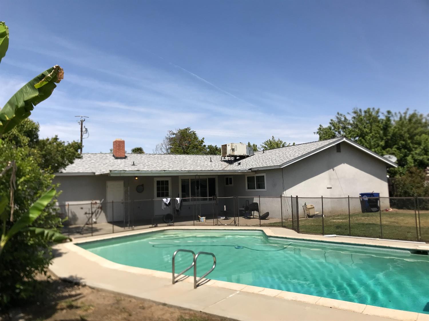 1606 South Hope Avenue Reedley, CA 93654 - Photo 3 of 5 Gallery Image 3