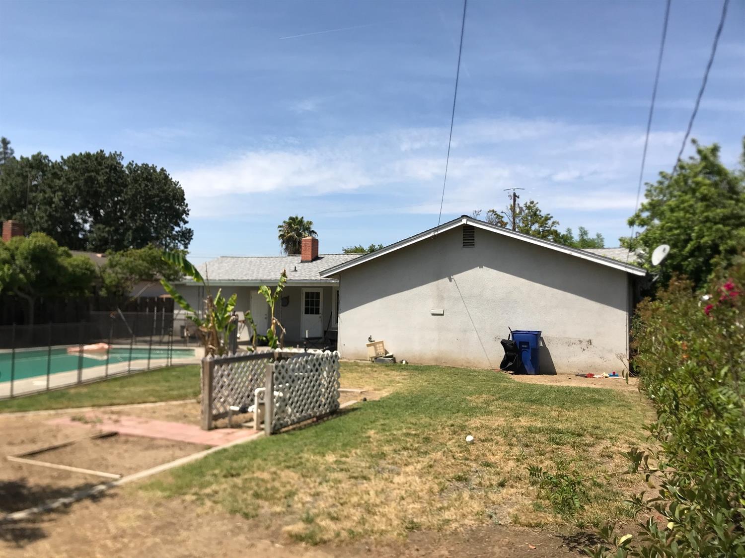1606 South Hope Avenue Reedley, CA 93654 - Photo 5 of 5 Gallery Image 5