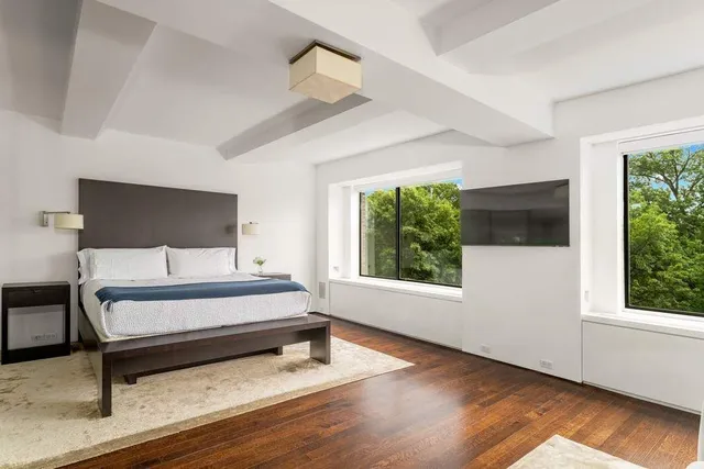 $30,000 | 230 Central Park West, Unit 7A | Upper West Side