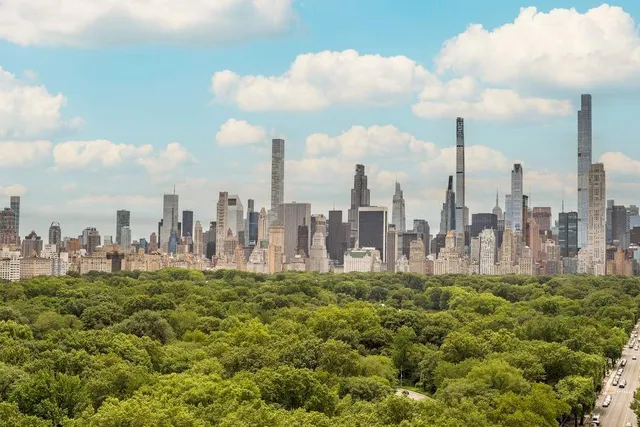 $30,000 | 230 Central Park West, Unit 7A | Upper West Side