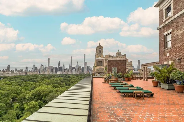 $30,000 | 230 Central Park West, Unit 7A | Upper West Side