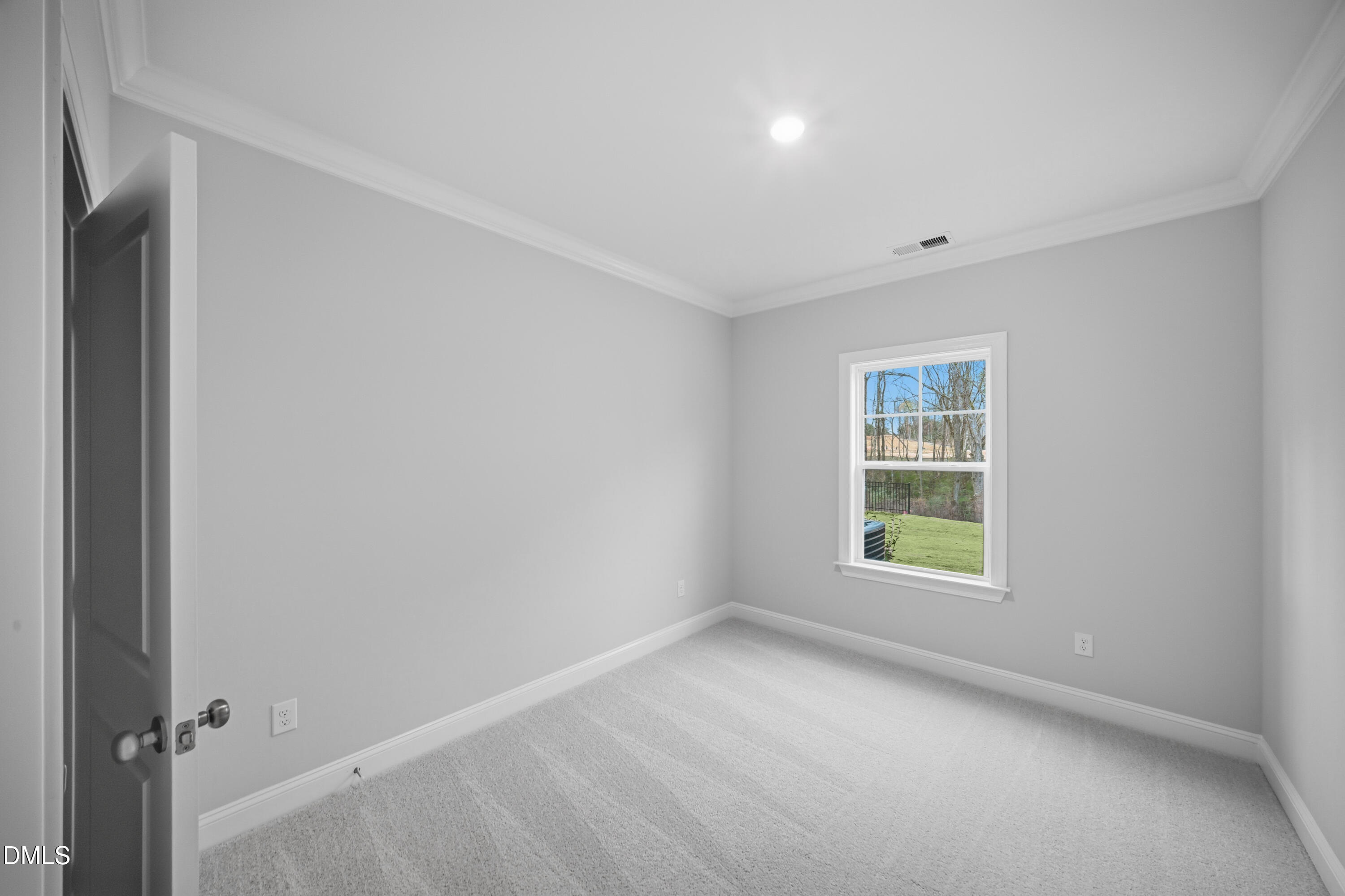 4330 Laurel Pond Way Raleigh, NC 27616 - Photo 24 of 35 SUN_Everlee_Pic_TryonIII_QMI_217_Bed5_1o