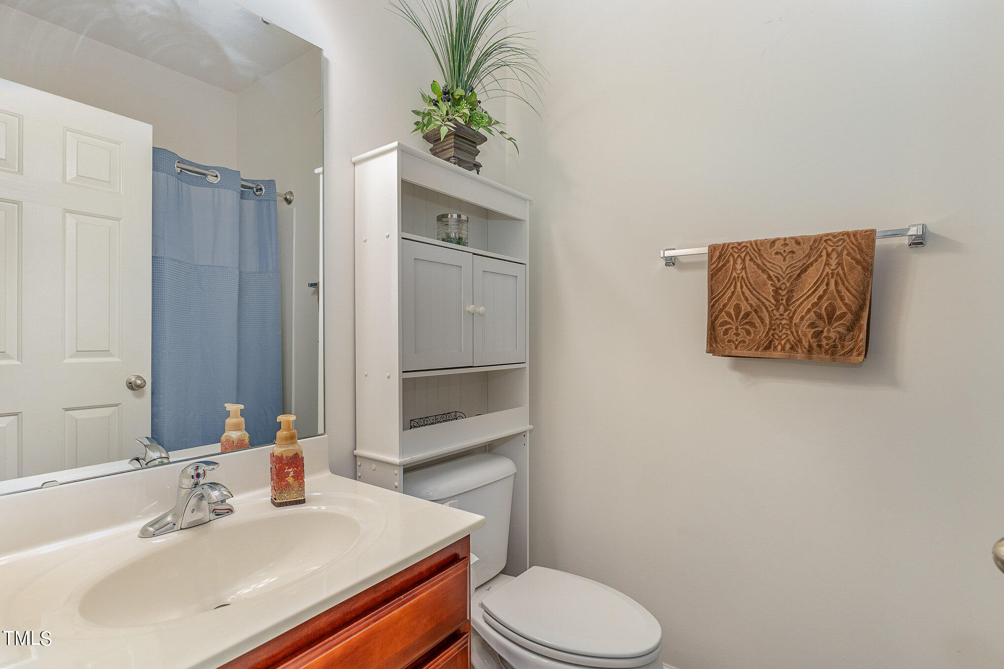 6049 Ricker Road Raleigh, NC 27610 - Photo 13 of 31 013_cy1a8720-edit