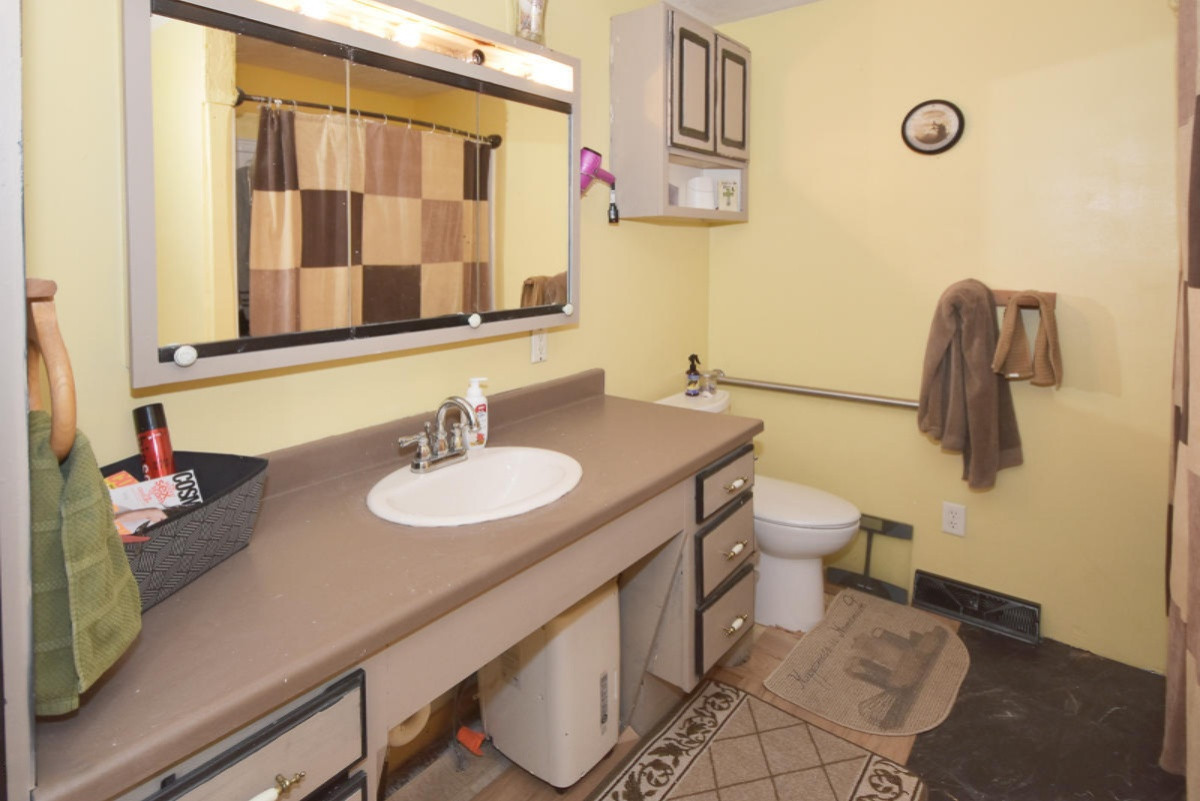 3577 Pinto Road Kalamazoo, MI 49004 - Photo 15 of 27 3577Pinto_15