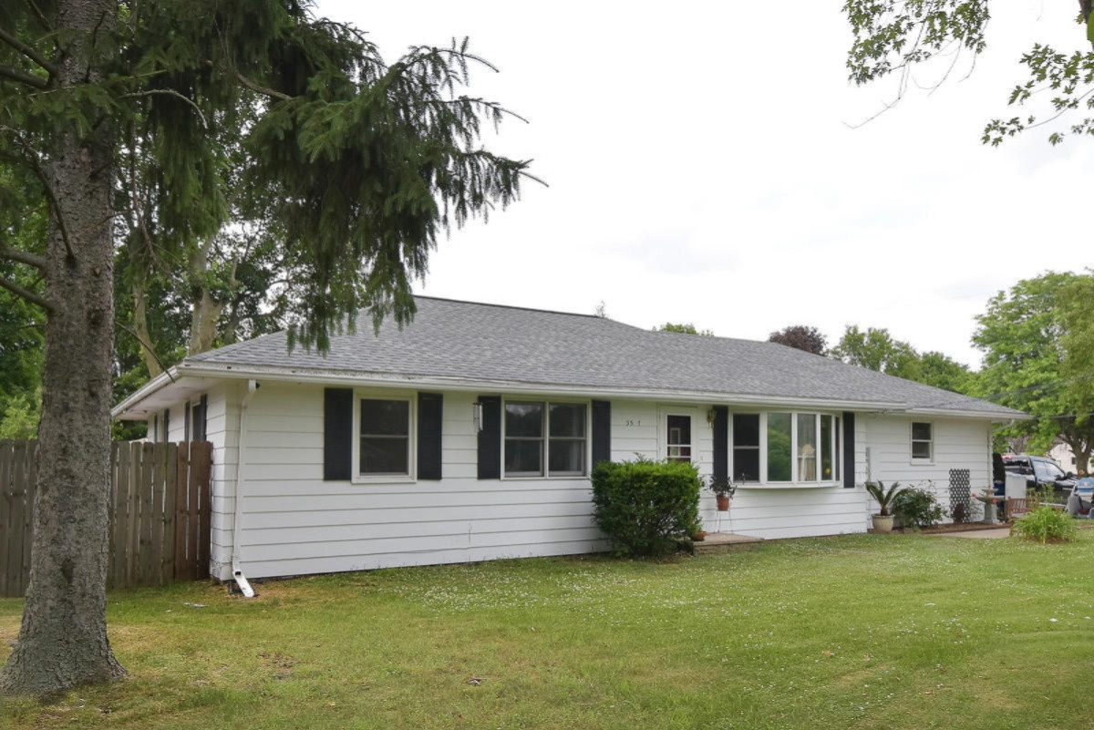 3577 Pinto Road Kalamazoo, MI 49004 - Photo 2 of 27 3577Pinto_01