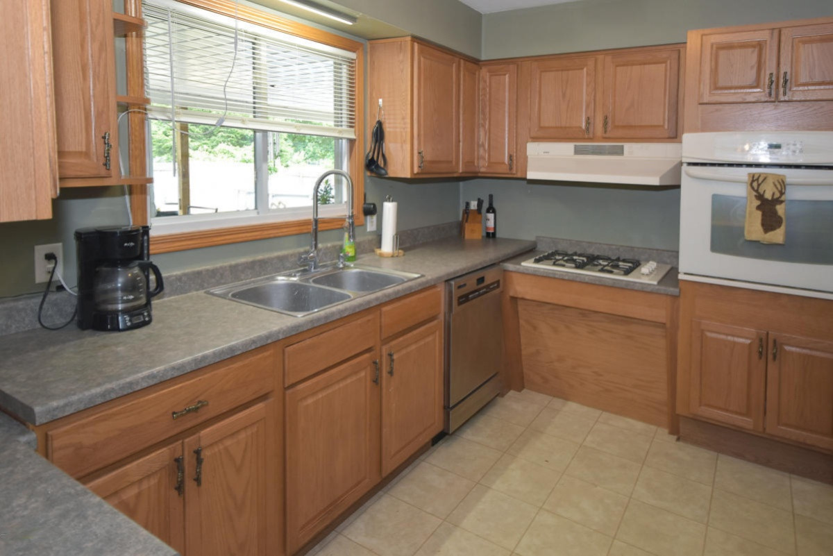 3577 Pinto Road Kalamazoo, MI 49004 - Photo 6 of 27 3577Pinto_06