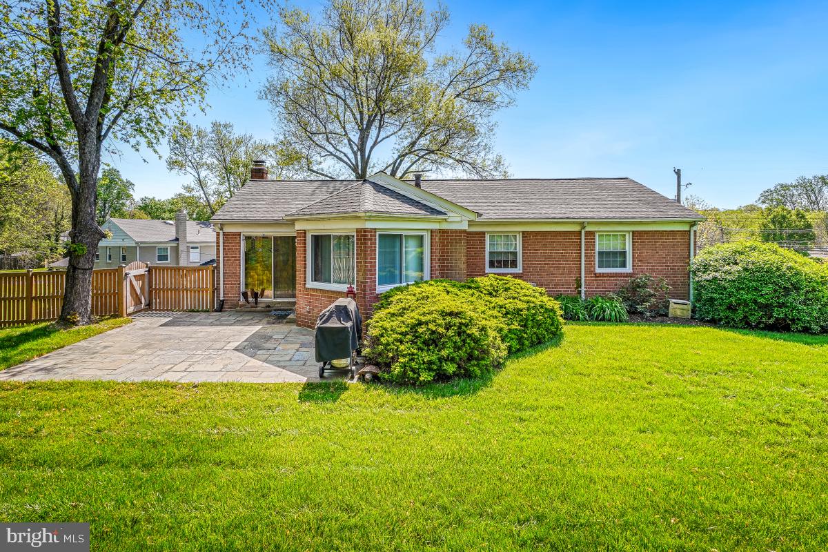 2003 Stratton Drive Potomac, MD 20854 - Photo 36 of 44 Fabulous Rear Yard