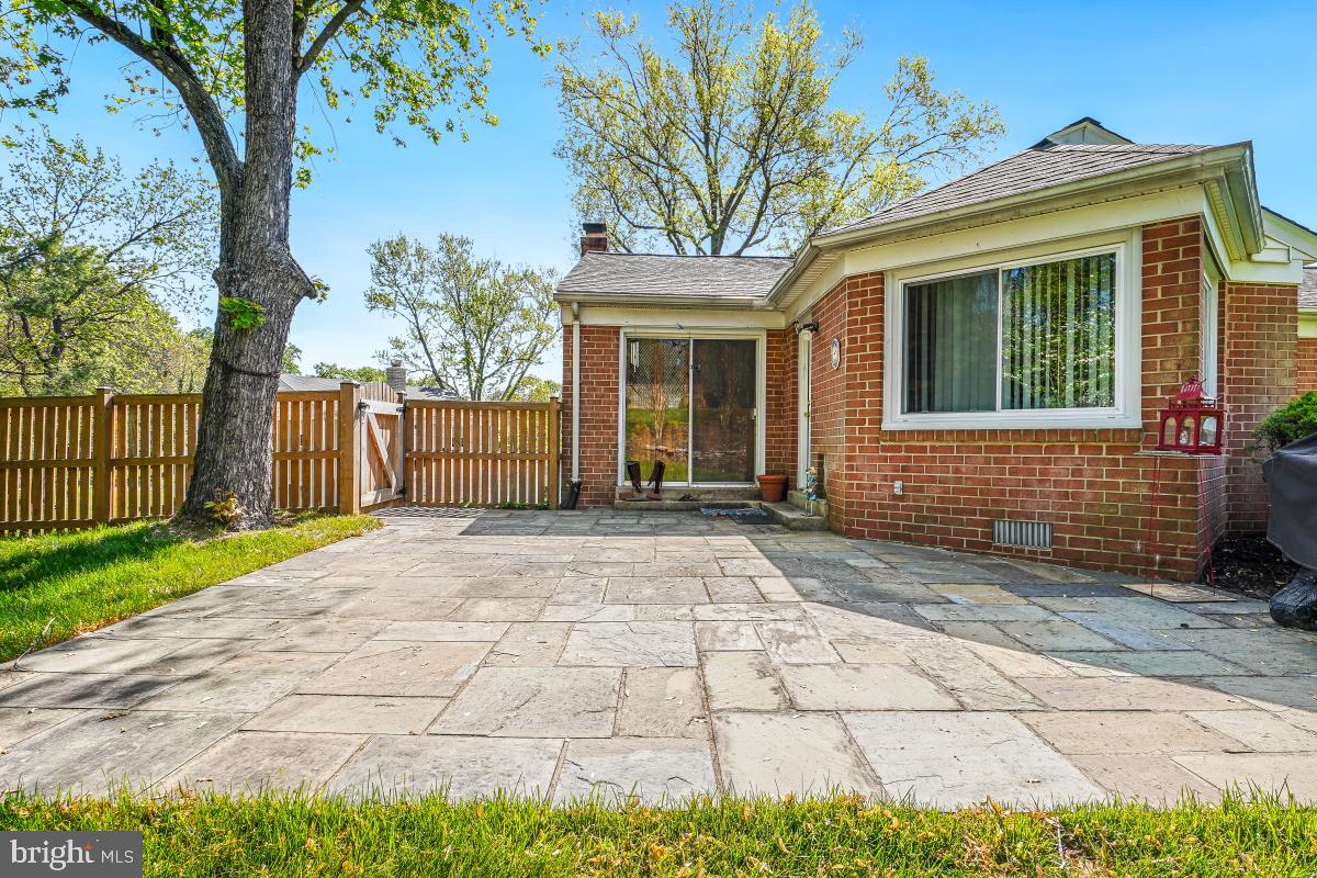 2003 Stratton Drive Potomac, MD 20854 - Photo 39 of 44