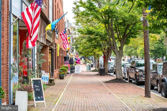 a view of a lake with outdoor space
