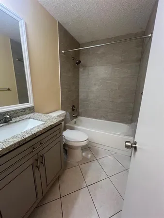 $3,450 | 520 Northwest 206th Avenue, Pembroke Pines, FL 33029
