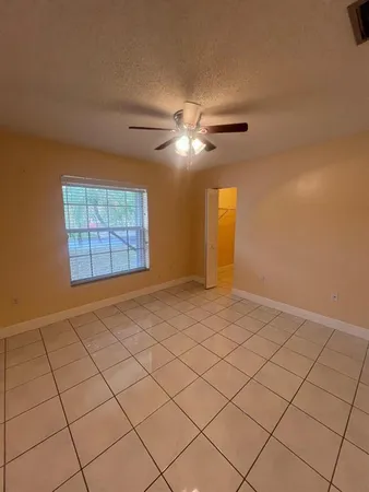 $3,450 | 520 Northwest 206th Avenue, Pembroke Pines, FL 33029