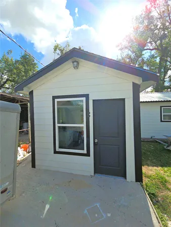 $745 | 9010 Linda Vista Road, Unit C, Houston, TX 77078