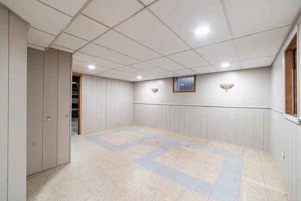 $419,000 | 2485 South Verona Road, Verona, IL 60479