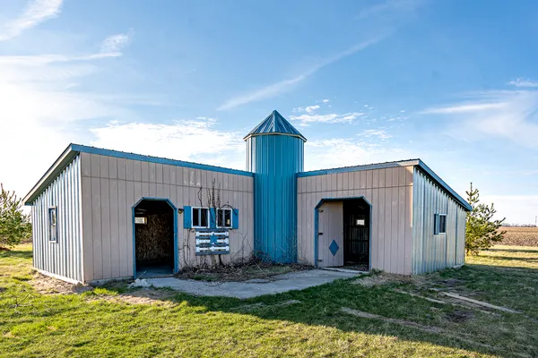 $419,000 | 2485 South Verona Road, Verona, IL 60479