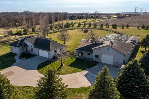 $419,000 | 2485 South Verona Road, Verona, IL 60479
