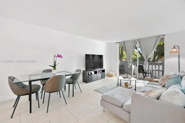 $1,650 | 1800 Sans Souci Boulevard, Unit 201, North Miami, FL 33181