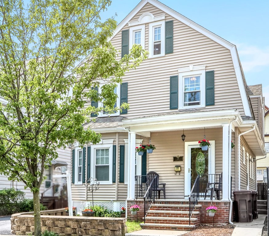 24 Baker Road Everett, MA 02149 - Photo 1 of 26 front view of a house