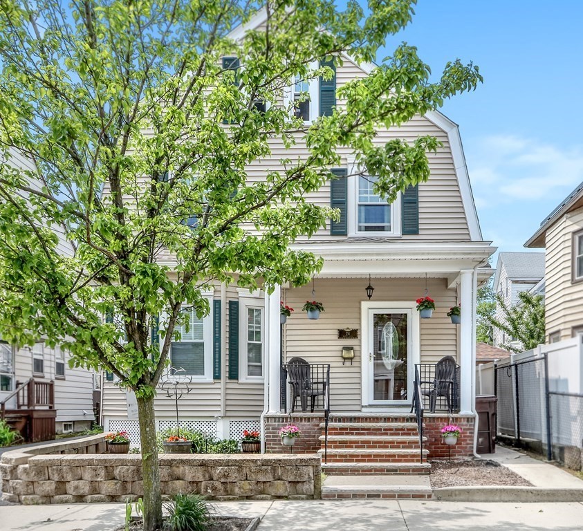 24 Baker Road Everett, MA 02149 - Photo 2 of 26 front view of a house