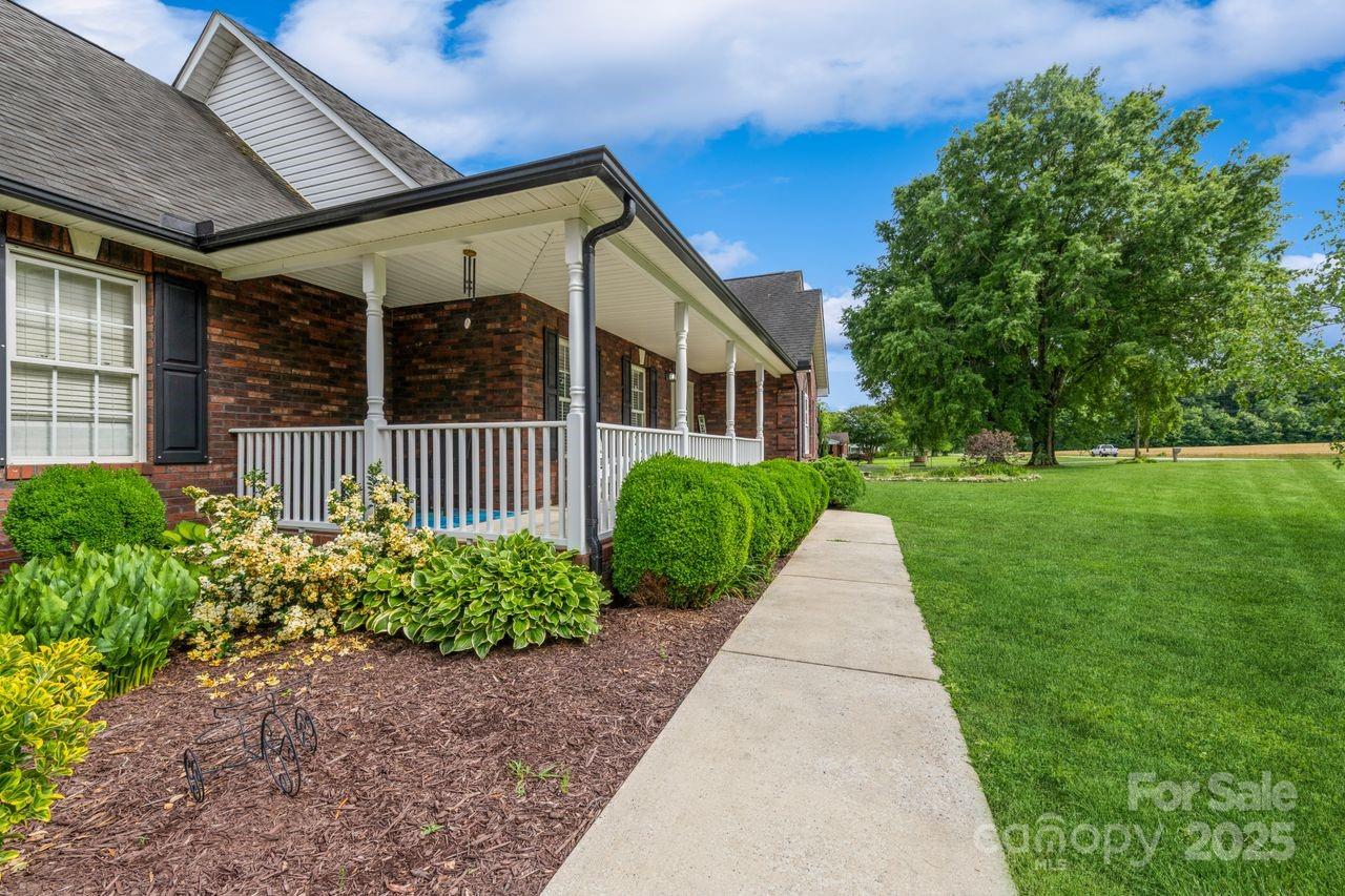 8520 Wright Road Kannapolis, NC 28081 - Photo 8 of 36 Gallery Image 8