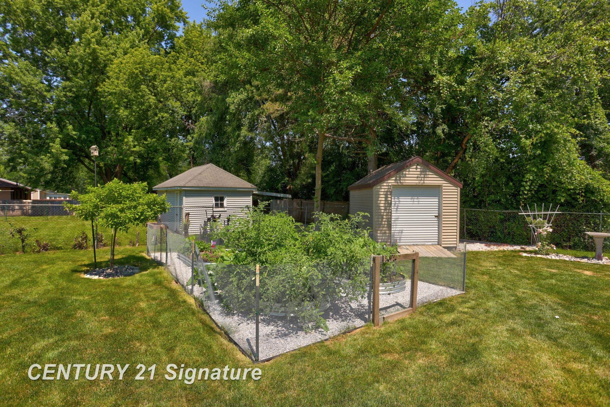 2158 Bock Road Saginaw, MI 48603 - Photo 40 of 43