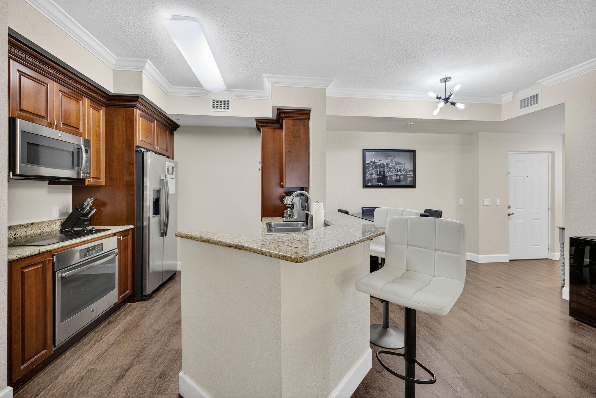 1690 Renaissance Commons Boulevard, Unit 1329 Boynton Beach, FL 33426 - Photo 9 of 49 14-web-or-mls-3W7A6675