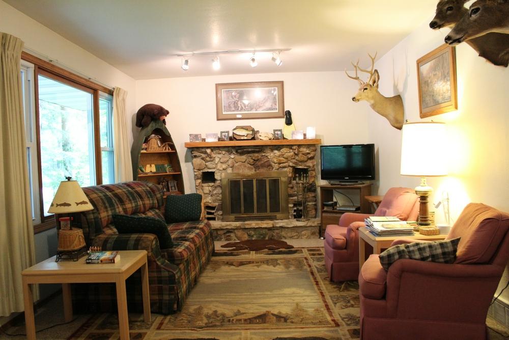 17962 Valley View Road Townsend, WI 54175 - Photo 5 of 12 Gallery Image 5