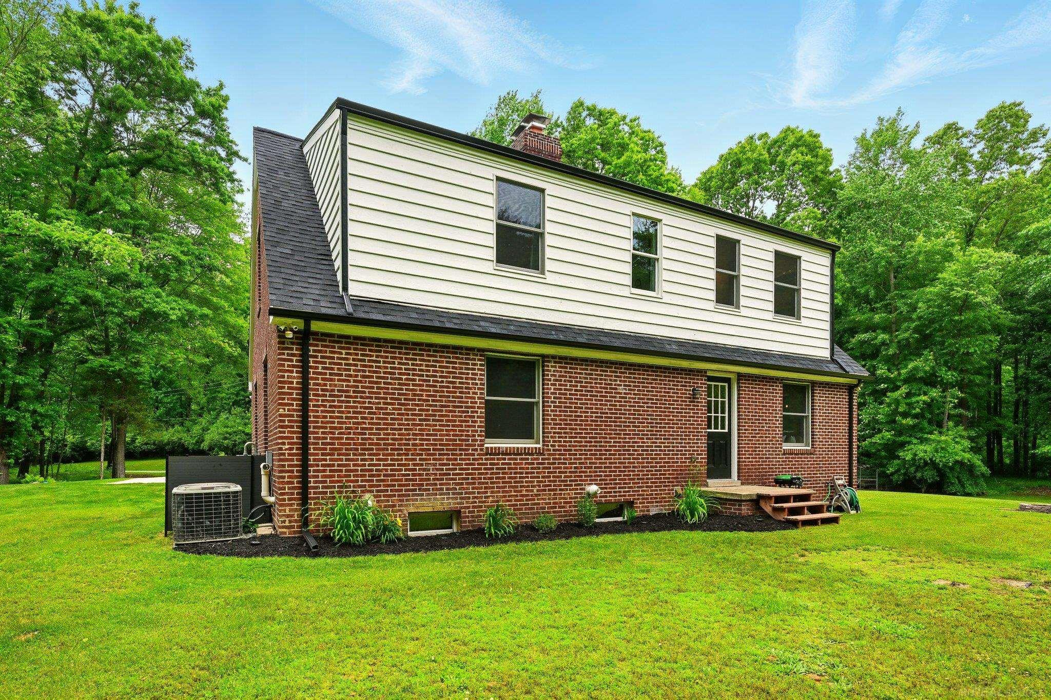 6535 Cedar Lake Road Pinckney, MI 48169 - Photo 27 of 34