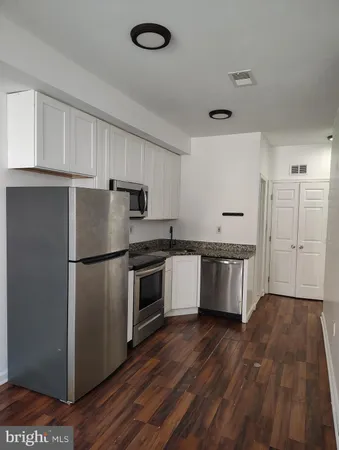 $2,050 | 1321 East Biddle Street, Baltimore, MD 21213