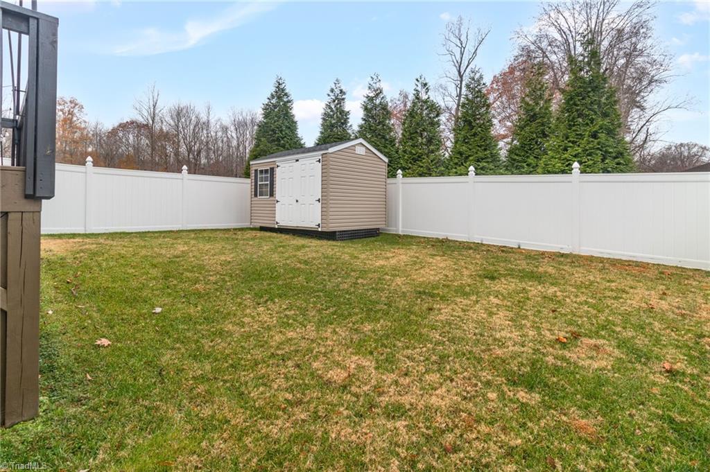 210 High Meadows Road Thomasville, NC 27360 - Photo 25 of 27 Gallery Image 25