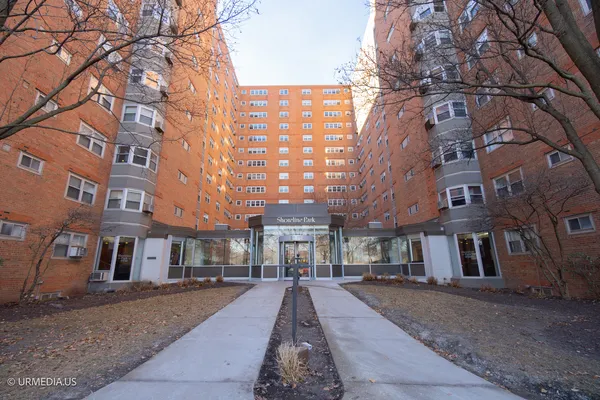 $1,850 | 4970 North Marine Drive, Unit 726, Chicago, IL 60640