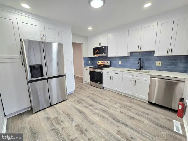 $3,500 | 838 Kings Croft Drive, Cherry Hill, NJ 08034