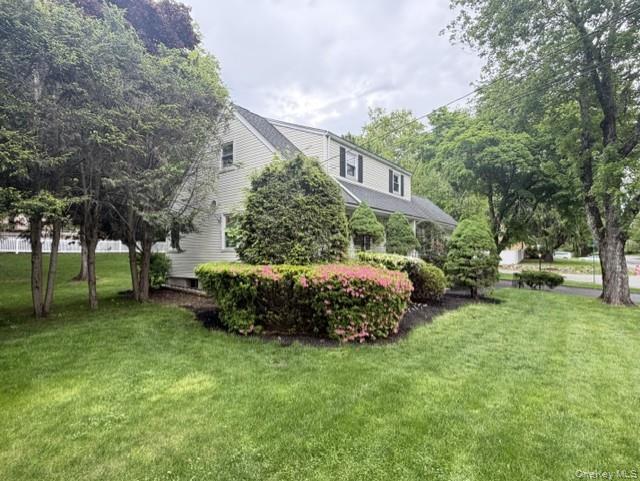 17 Mallory Road Spring Valley, NY 10977 - Photo 8 of 26 a front view of a house with garden