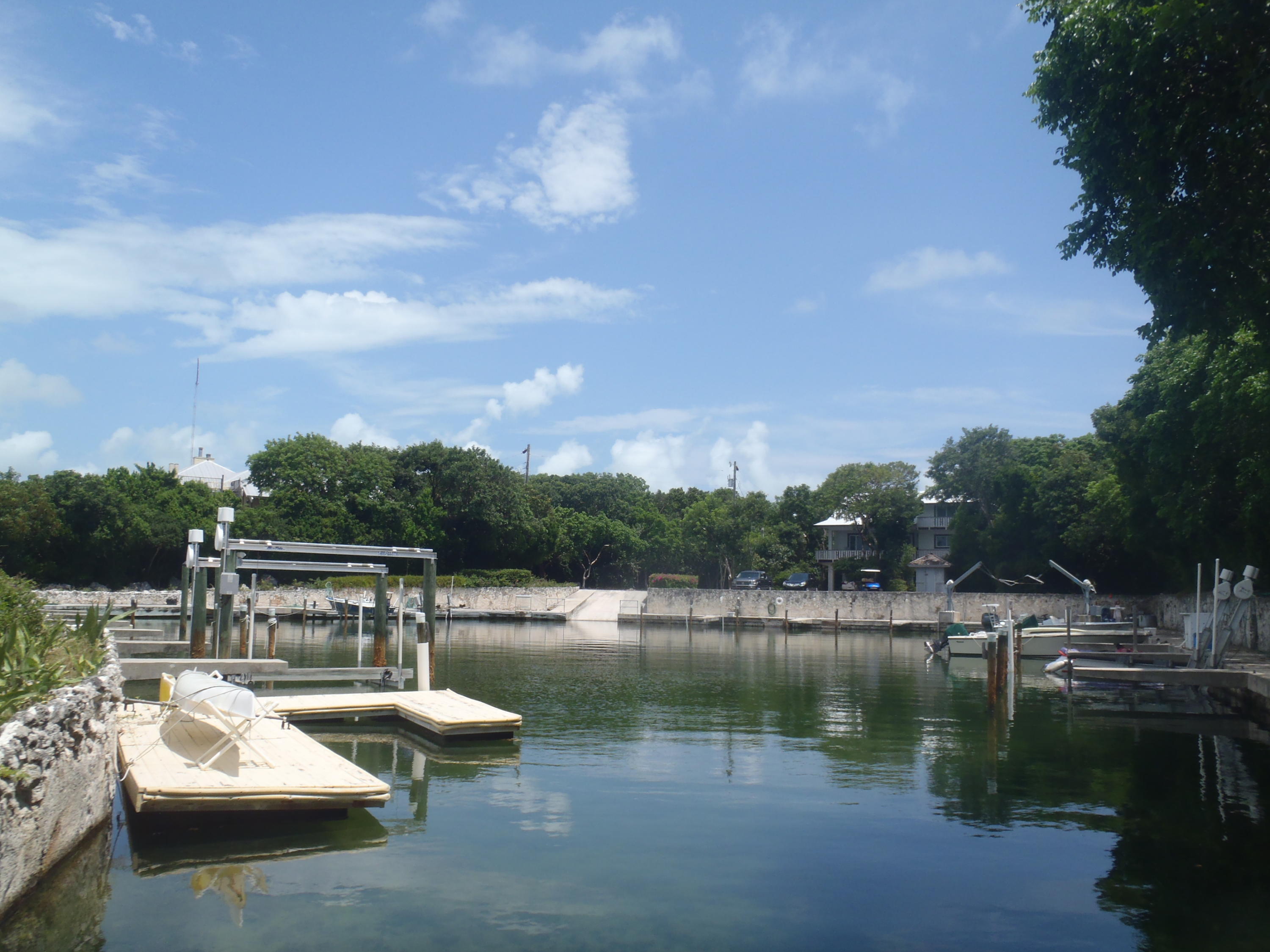 1 Flamingo Hammock Road Islamorada, FL 33036 - Photo 1 of 5 Bay Hammock basin/marina