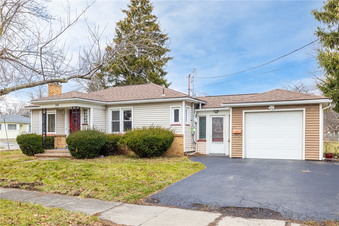 6 Cynthia Lane Rochester, NY 14621 - Photo 1 of 29