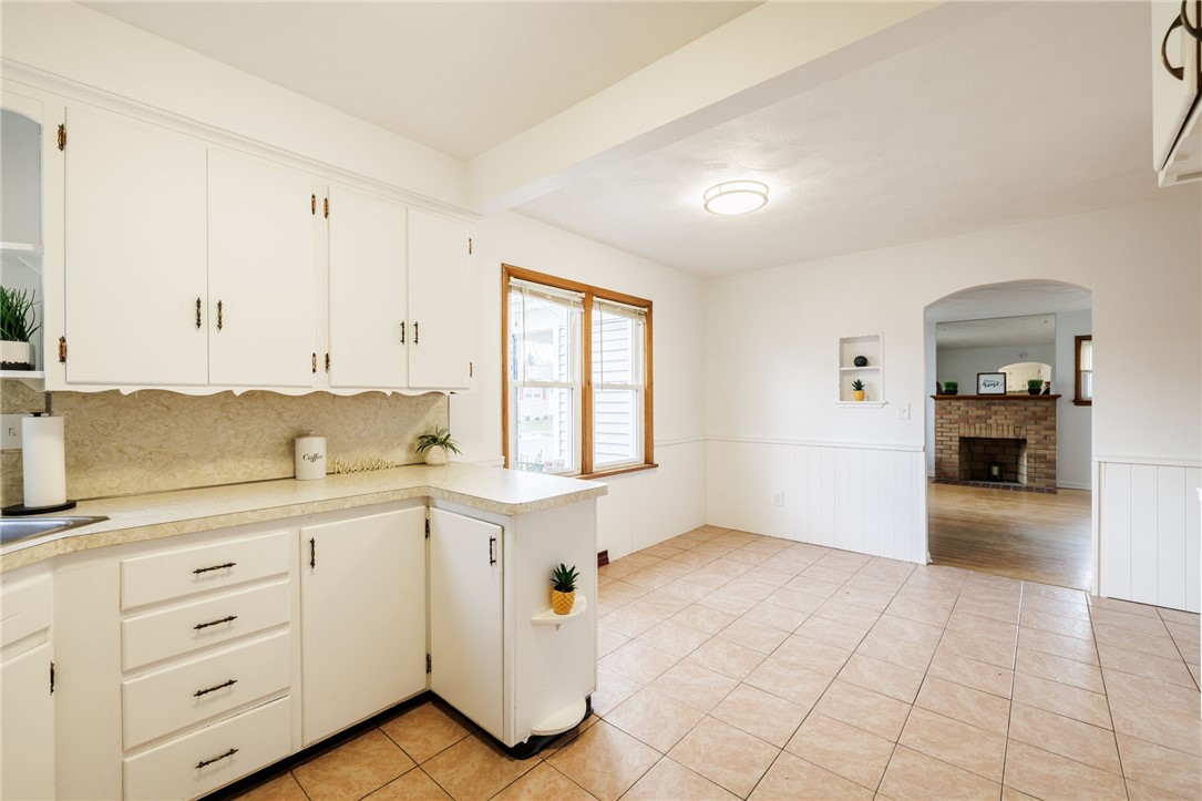 6 Cynthia Lane Rochester, NY 14621 - Photo 13 of 29