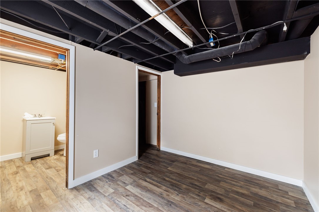 6 Cynthia Lane Rochester, NY 14621 - Photo 20 of 29