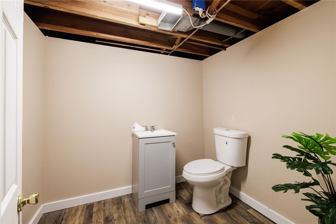 6 Cynthia Lane Rochester, NY 14621 - Photo 22 of 29