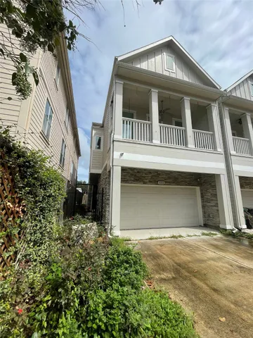 a view of a outdoor space