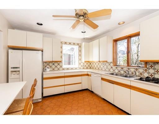 24 Kensington Road Arlington, MA 02476 - Photo 9 of 30 Gallery Image 9
