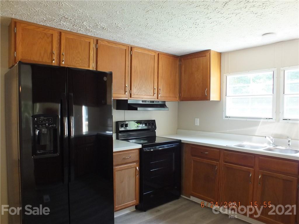 5414 Baxter Kennington Road Kershaw, SC 29067 - Photo 2 of 22 Gallery Image 2