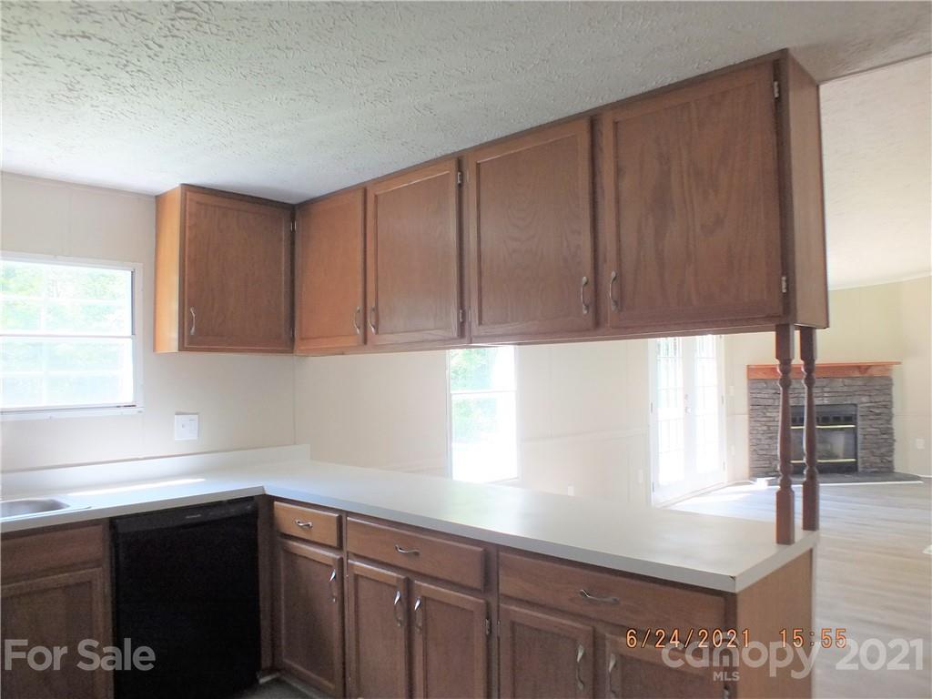 5414 Baxter Kennington Road Kershaw, SC 29067 - Photo 3 of 22 Gallery Image 3